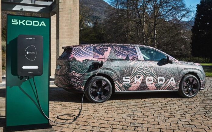 Škoda Peaq Škoda Peaq