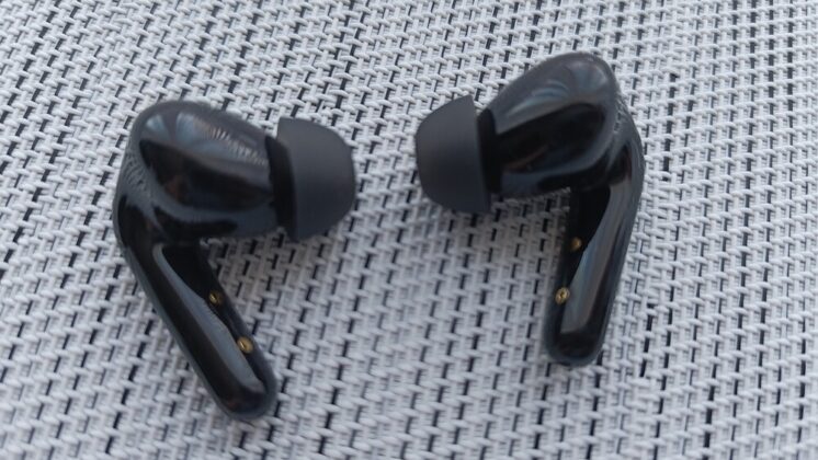 soundcore R60i NC