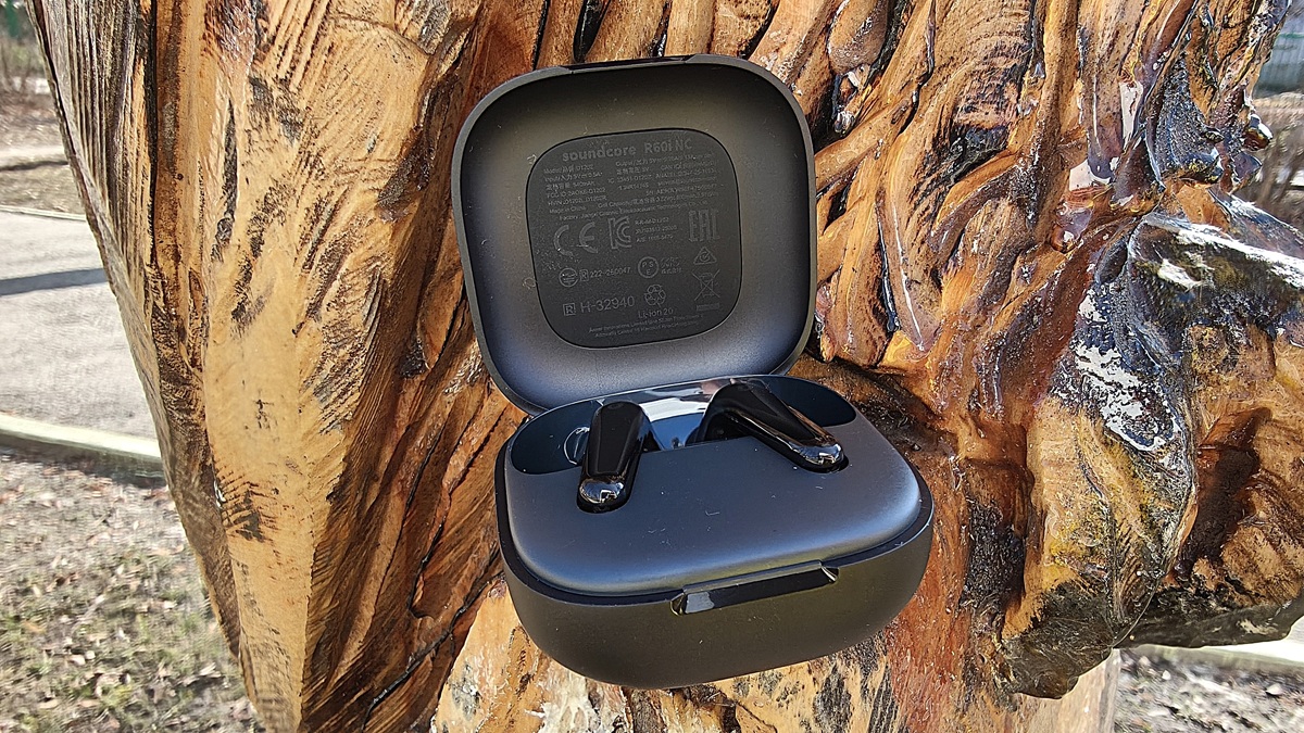 soundcore R60i NC