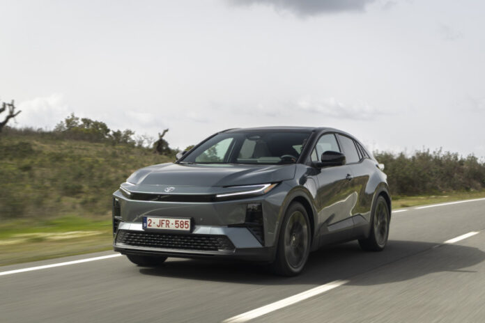 Toyota C-HR+