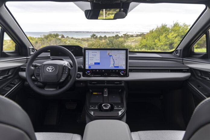 Toyota C-HR+