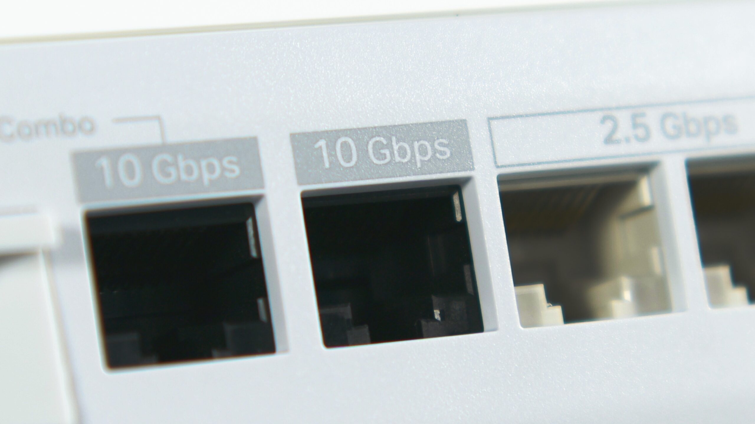 TP-Link Deco BE85 Review: High-Performance Mesh System - Root