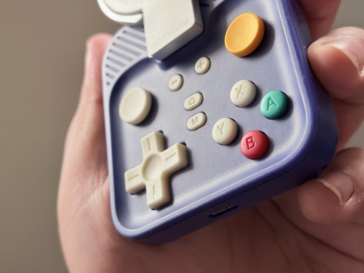 Abxylute M4 レビュー：スマートフォン用のポケットサイズのマグネット
