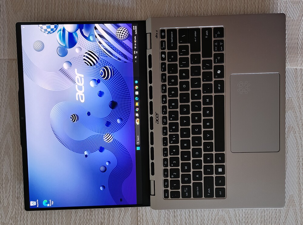 Acer Swift Go 14 AI Acer Swift Go 14 AI