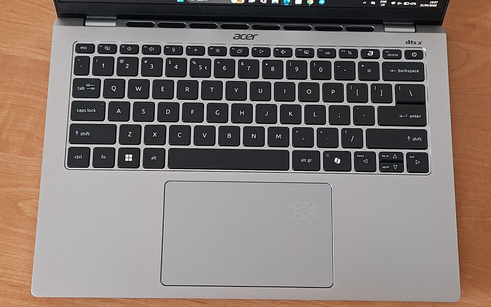 Acer Swift Go 14 AI Acer Swift Go 14 AI
