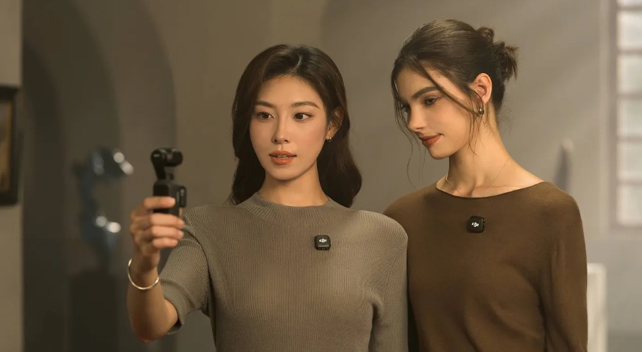 DJI Osmo Pocket 4
