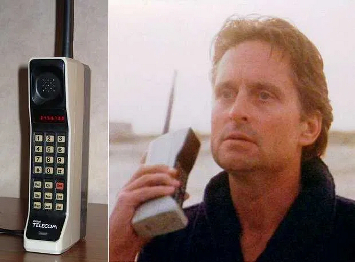 Motorola DynaTAC 8000X Motorola DynaTAC 8000X