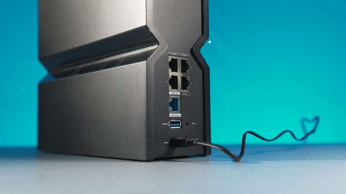 Огляд TP-Link Archer BE700: Потужний доступний роутер - Root