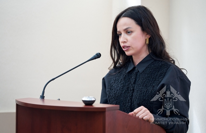 Справа про «уявний безлім»: АМКУ висунув жорсткі вимоги до трійки мобільних гігантів Справа про «уявний безлім»: АМКУ висунув жорсткі вимоги до трійки мобільних гігантів