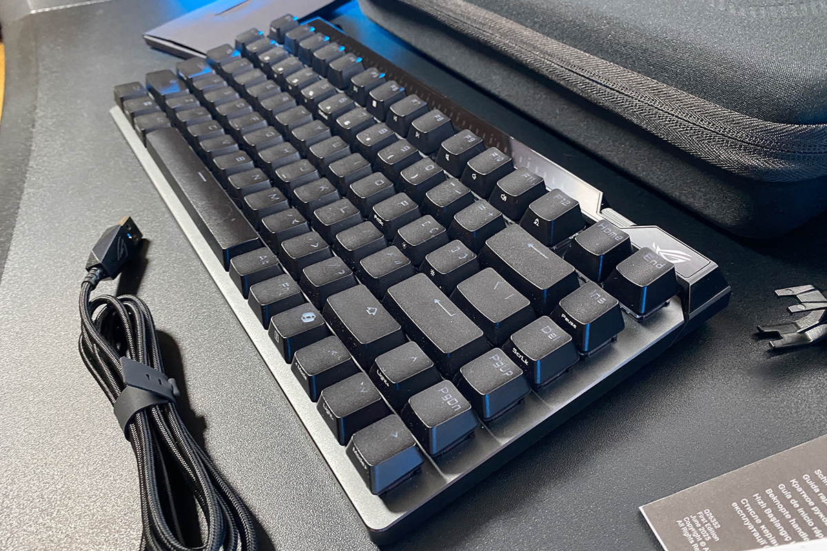 ASUS ROG Falchion Ace 75 HE
