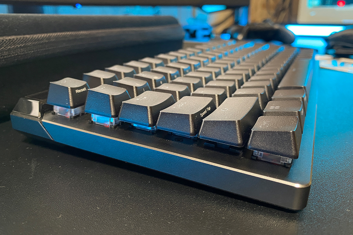 ASUS ROG Falchion Ace 75 HE