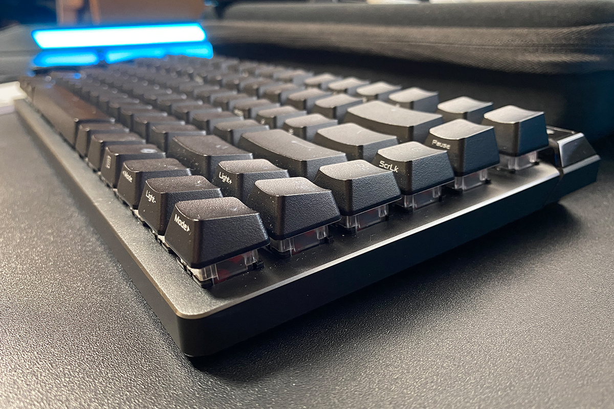 ASUS ROG Falchion Ace 75 HE