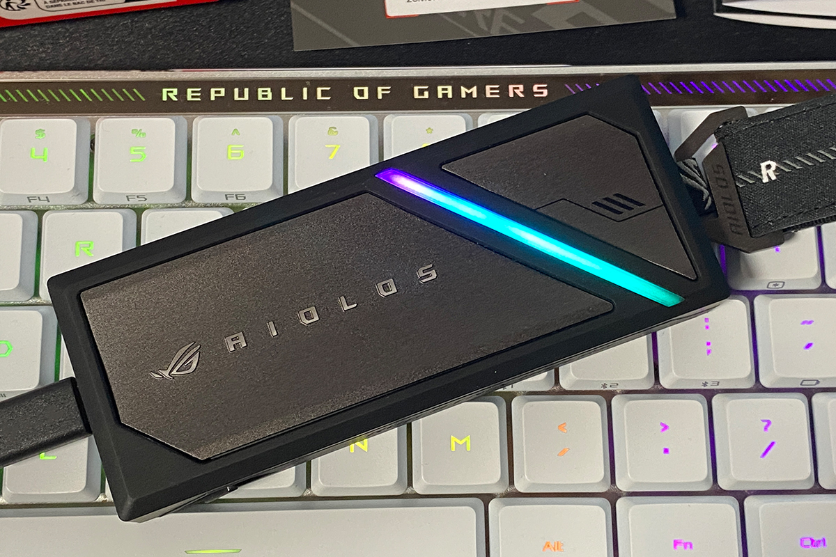ASUS ROG Strix Aiolos