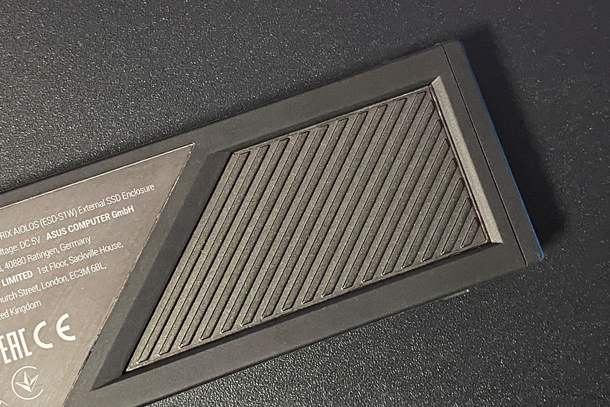 ASUS ROG Strix Aiolos