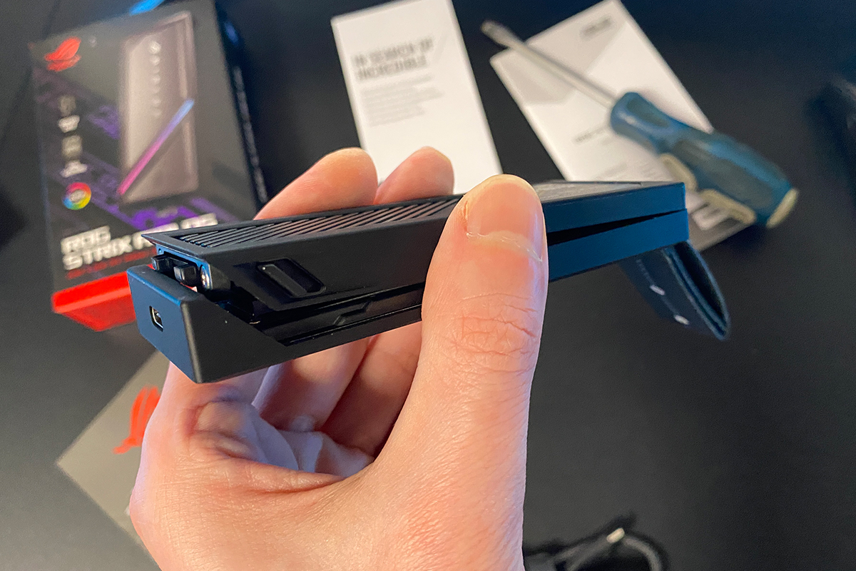 ASUS ROG Strix Aiolos