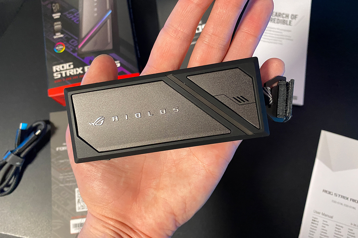 ASUS ROG Strix Aiolos