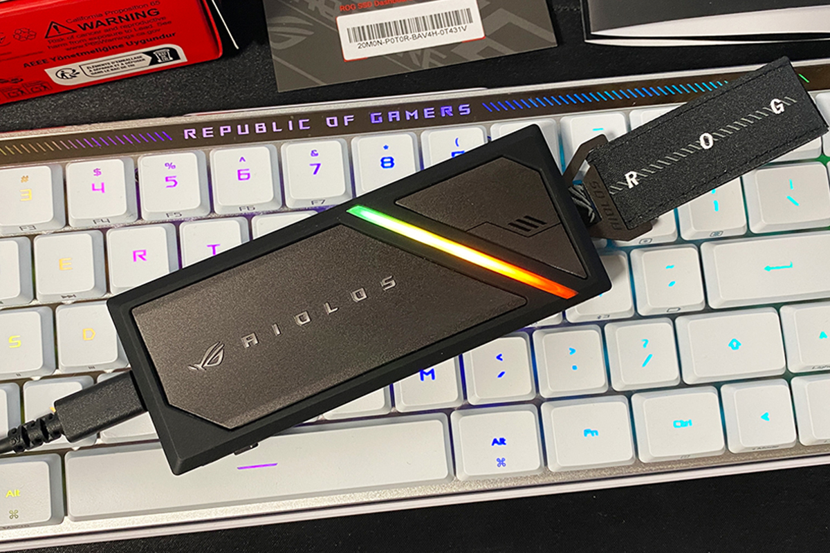 ASUS ROG Strix Aiolos