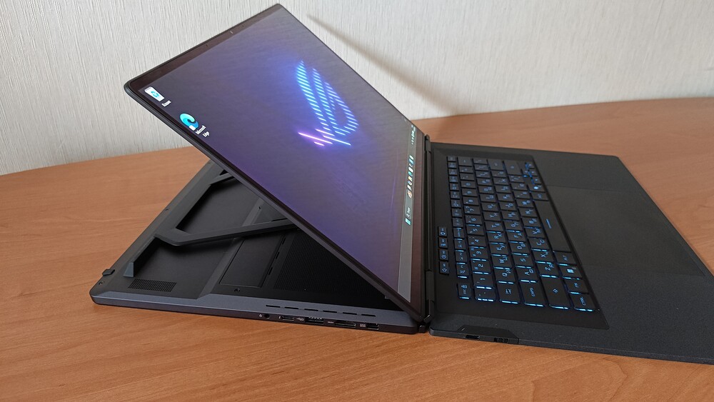 ASUS ROG Zephirus Duo