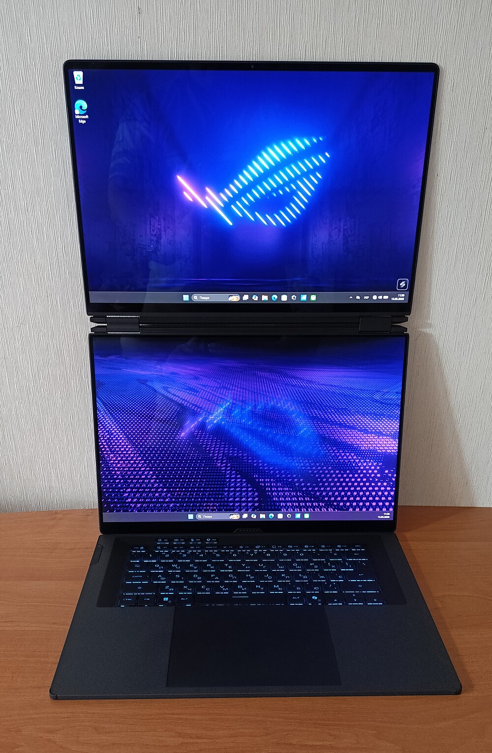 ASUS ROG Zephirus Duo