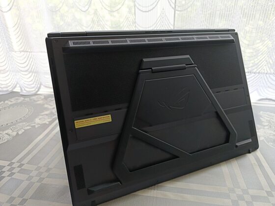 ASUS ROG Zephirus Duo