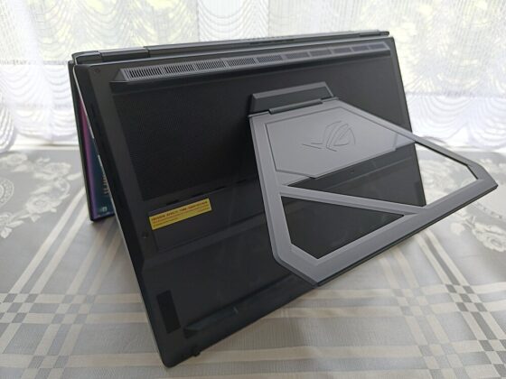 ASUS ROG Zephirus Duo