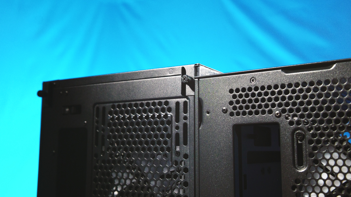 Cougar Airface FLO RGB Cougar Airface FLO RGB
