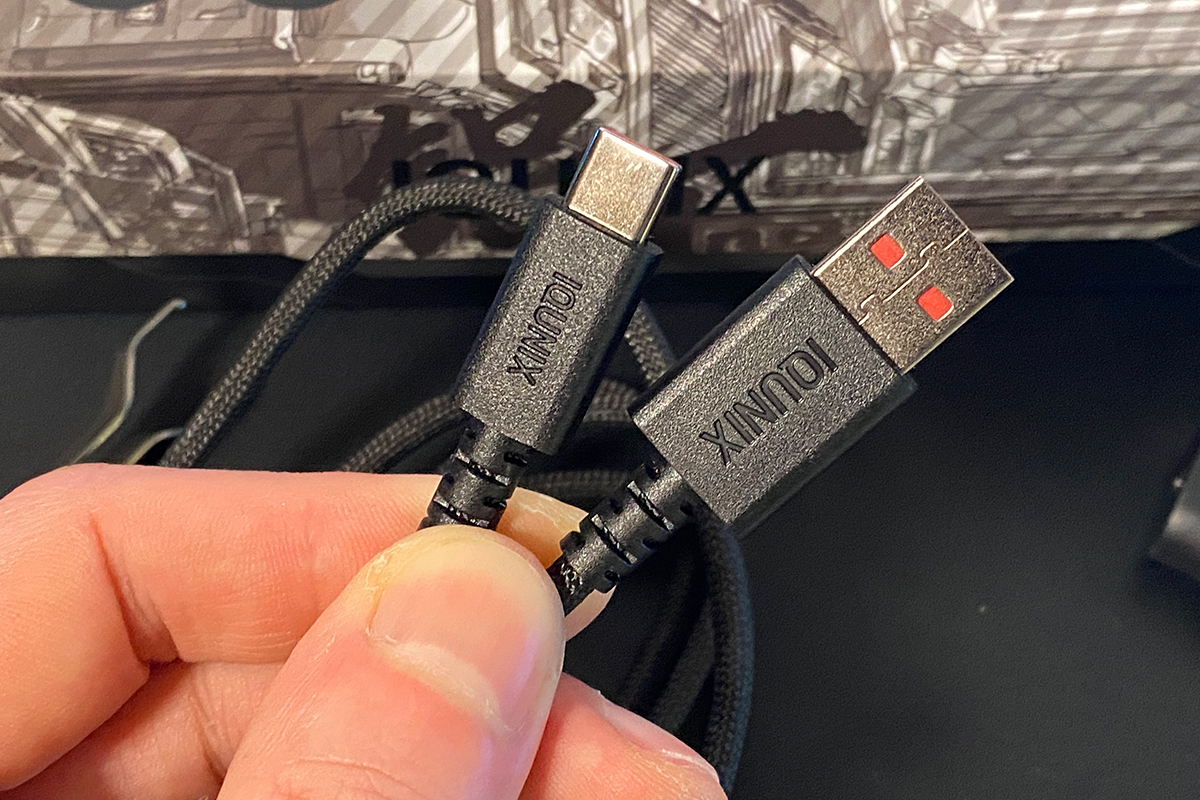 IQUNIX EV63