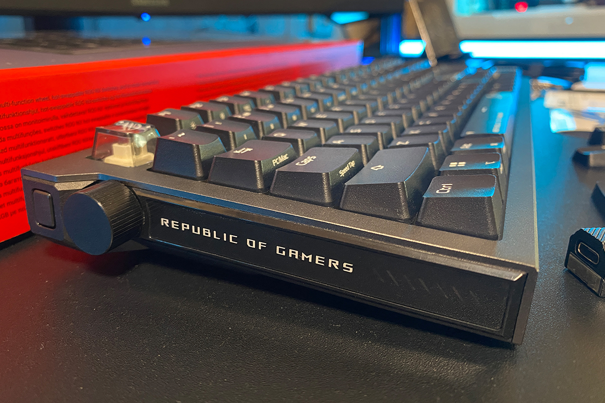 ASUS ROG Strix Morph 96 Wireless ASUS ROG Strix Morph 96 Wireless