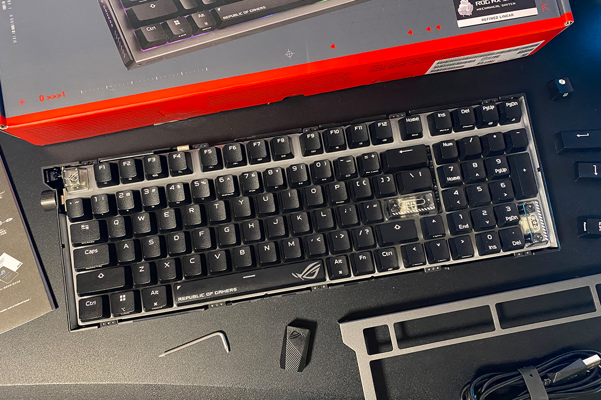 ASUS ROG Strix Morph 96 Wireless