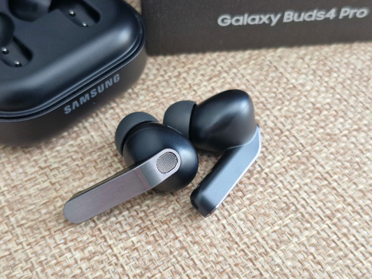 Samsung Galaxy Buds4 Pro Samsung Galaxy Buds4 Pro