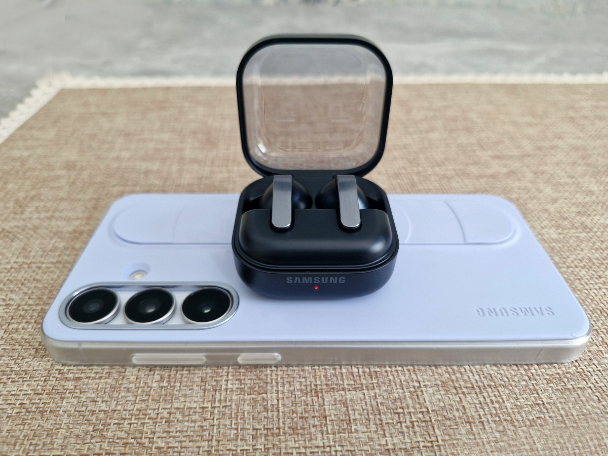 Samsung Galaxy Buds4 Pro Samsung Galaxy Buds4 Pro
