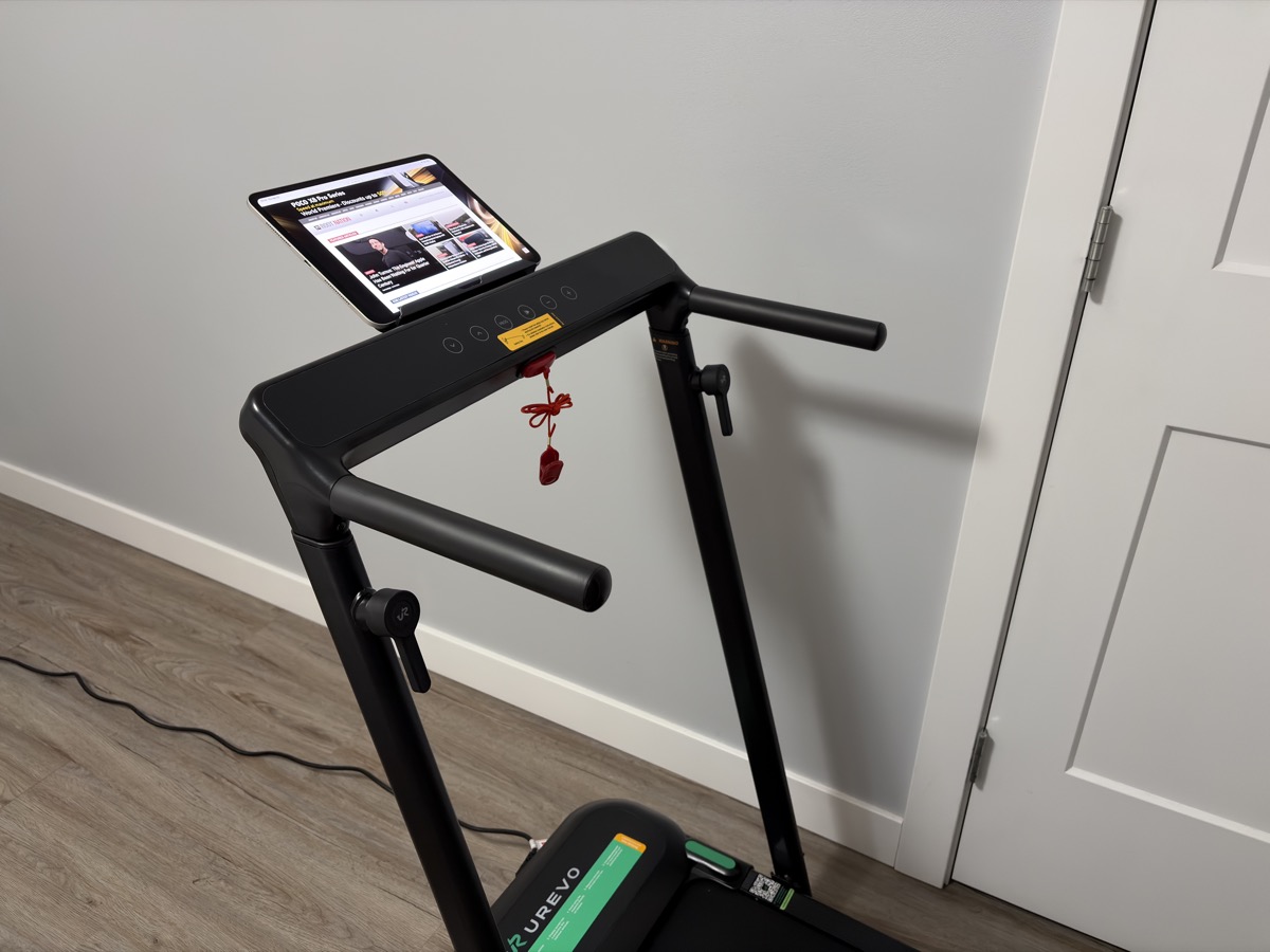 UREVO FoldiMix 5L Smart Treadmill UREVO FoldiMix 5L Smart Treadmill