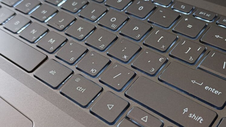 Acer Aspire 17