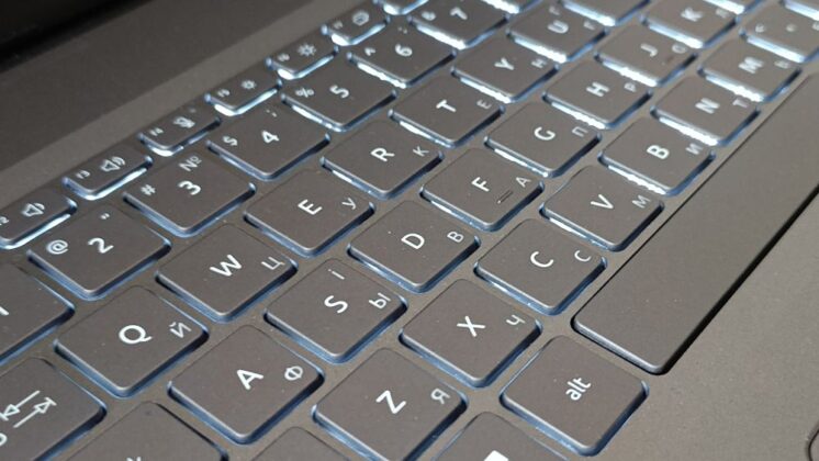 Acer Aspire 17