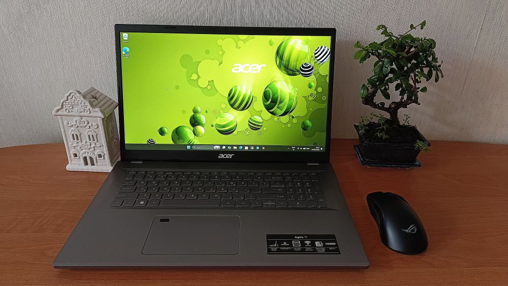 Acer Aspire 17 