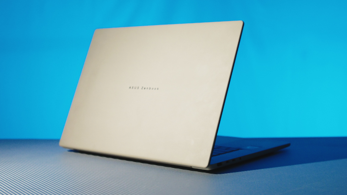 ASUS Zenbook A16 UX3607