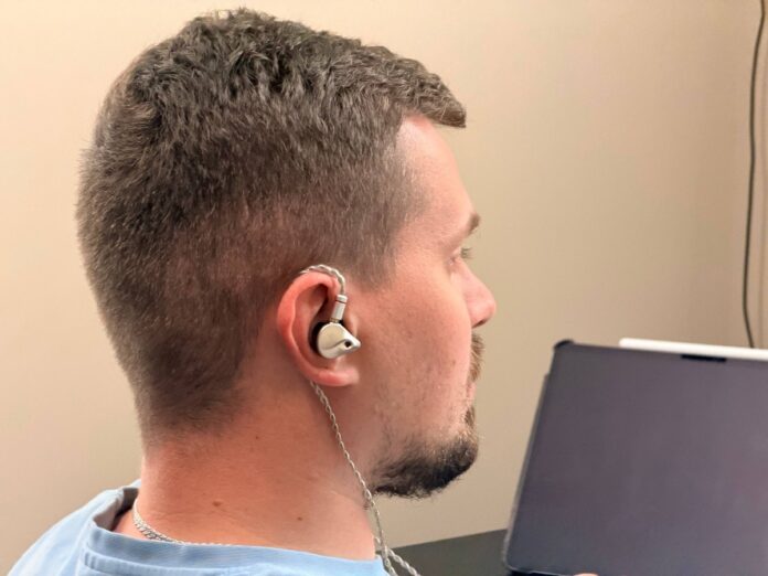 Close-up of the ATK Horizon earphone worn in the ear. Close-up of the ATK Horizon earphone worn in the ear.