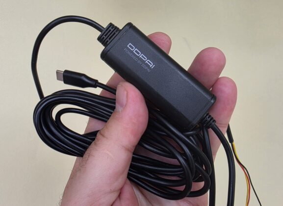 DDPAI Z90 Pro - What's in the box
