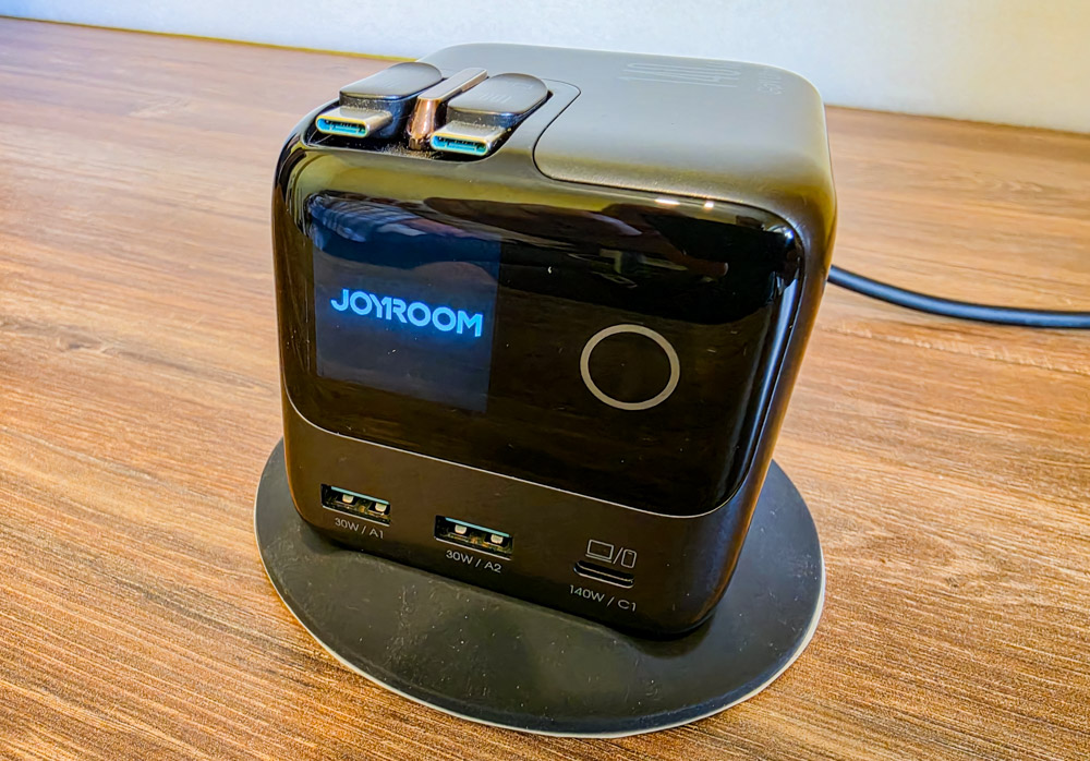 JOYROOM PODIX 140W 5-Port Desktop GaN Charger