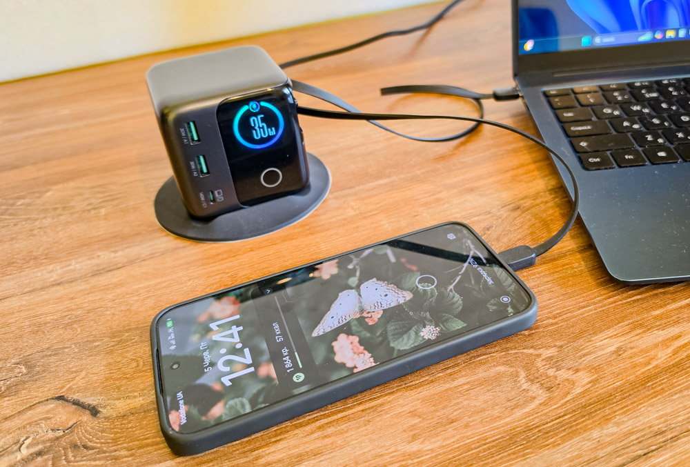 JOYROOM PODIX 140W 5-Port Desktop GaN Charger