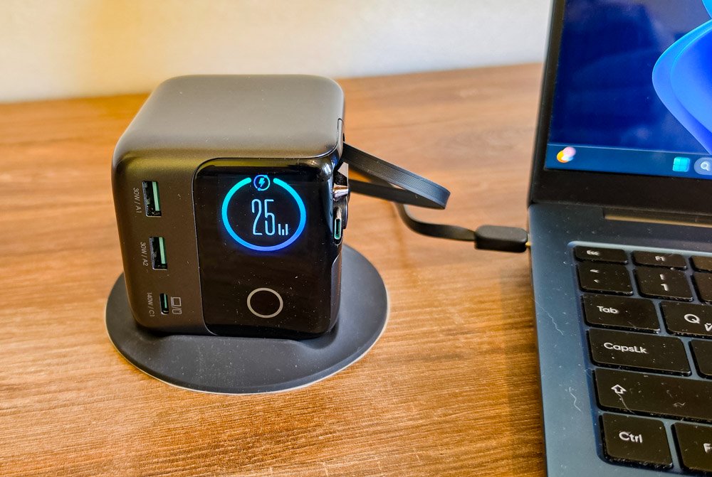 JOYROOM PODIX 140W 5-Port Desktop GaN Charger
