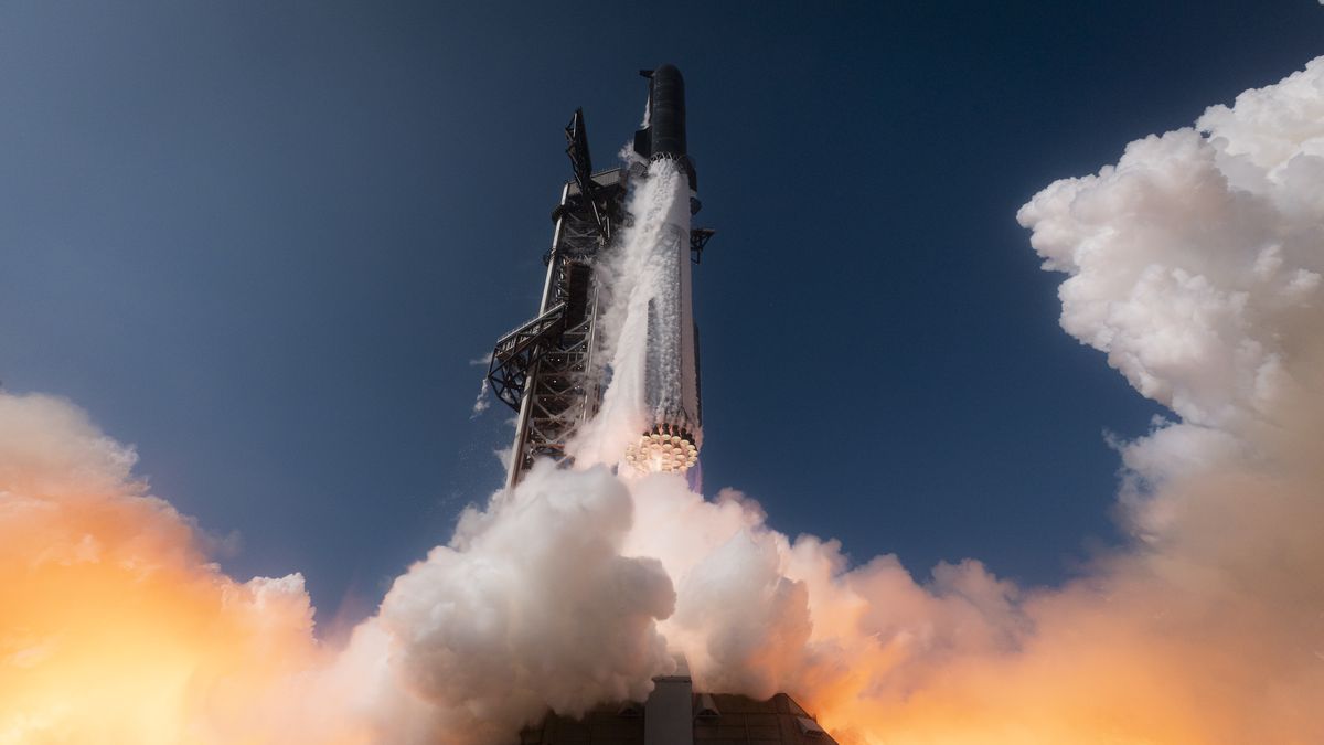 SpaceX SpaceX