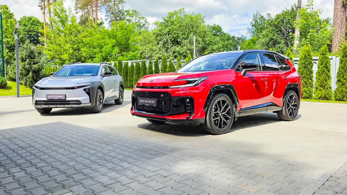 Toyota RAV4 RAV4 GR Sport & bZ4X Touring