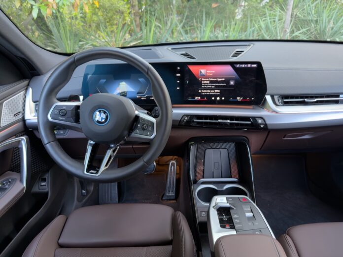 BMW iX2 eDrive20 BMW iX2 eDrive20