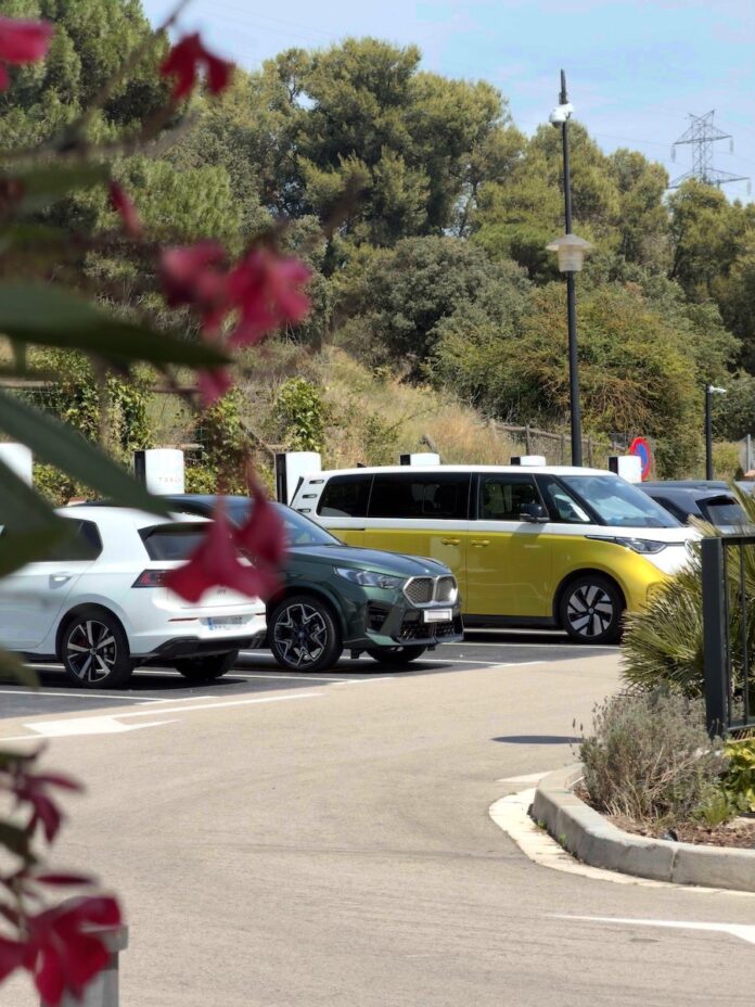 BMW iX2 eDrive20 BMW iX2 eDrive20