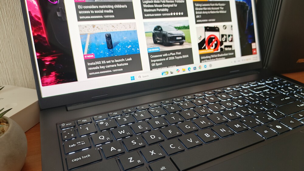 Acer Swift Go 16 AI Acer Swift Go 16 AI