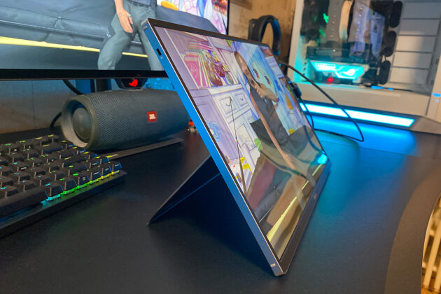 ASUS ZenScreen OLED MQ16FC