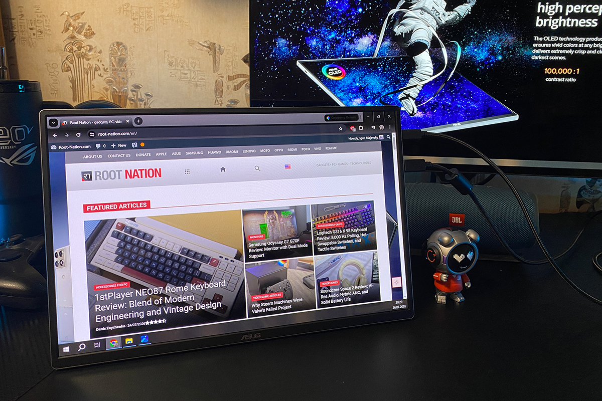 ASUS ZenScreen OLED MQ16FC