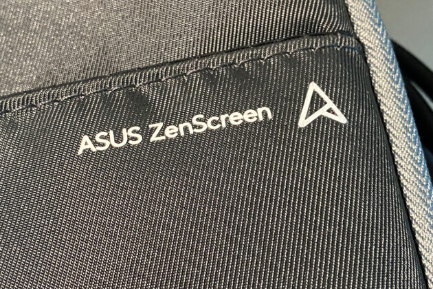 ASUS ZenScreen OLED MQ16FC