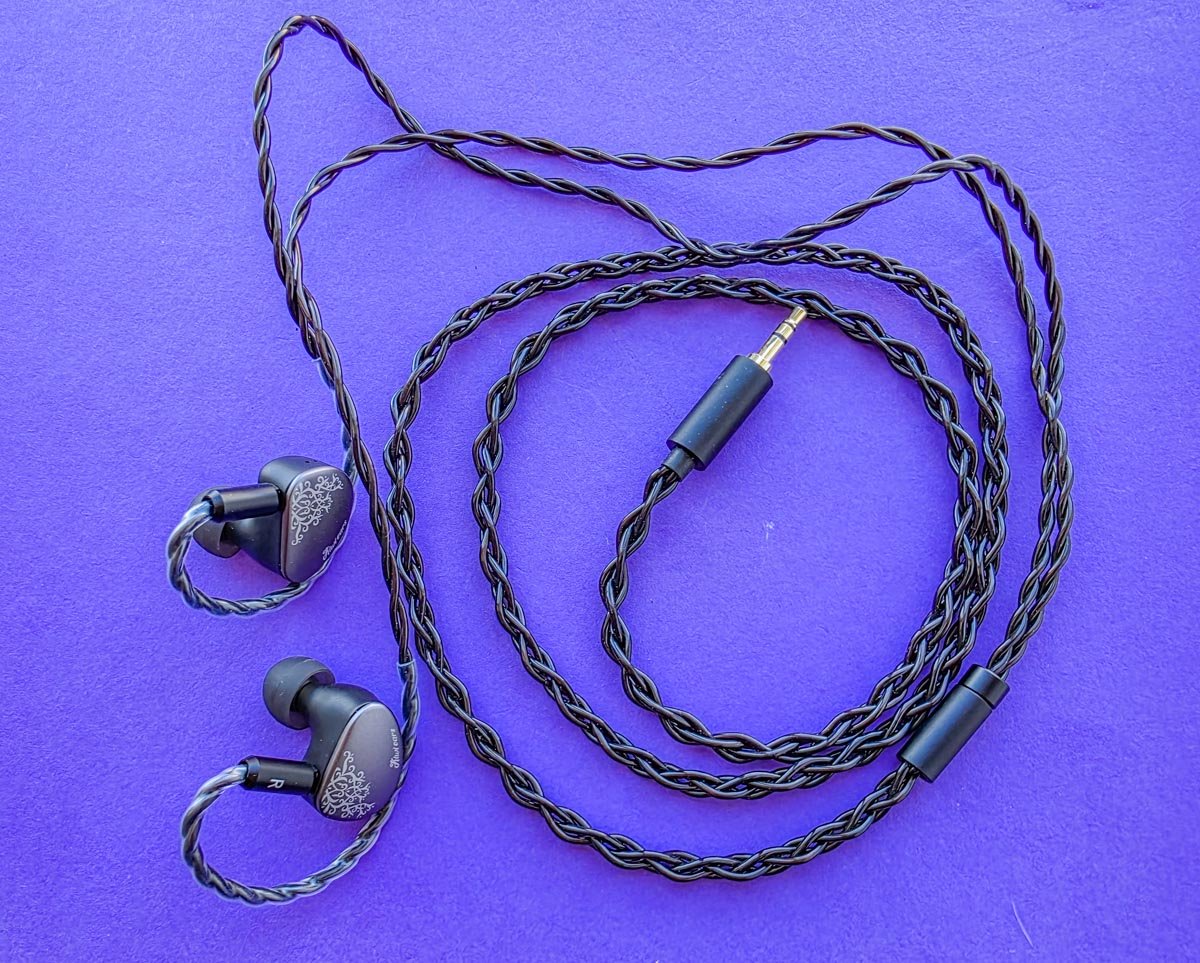 Kiwi Ears Kadenza II Kiwi Ears Kadenza II